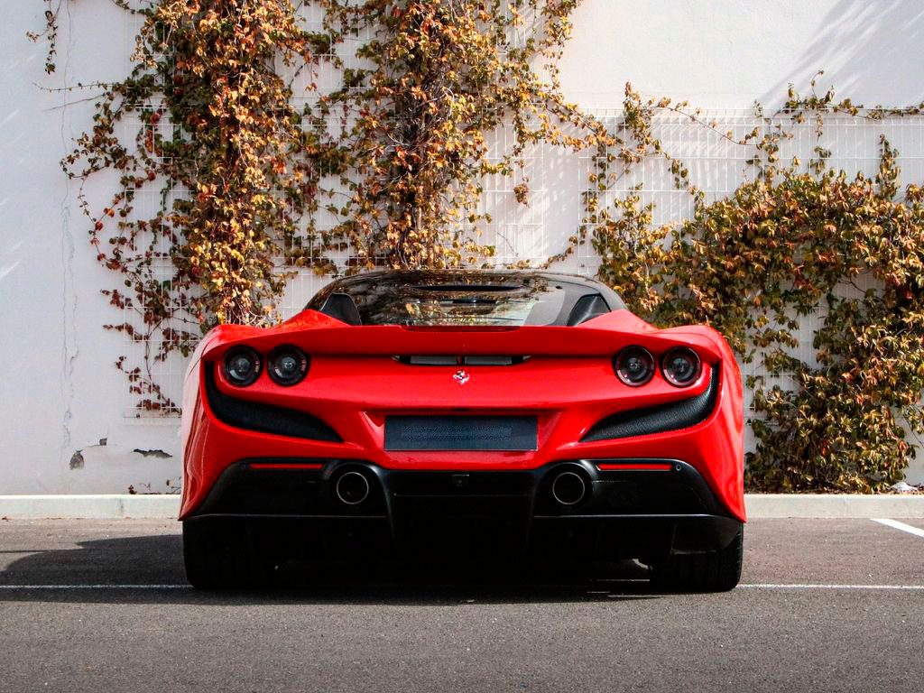 Ferrari F8 Tributo - Imagen 6