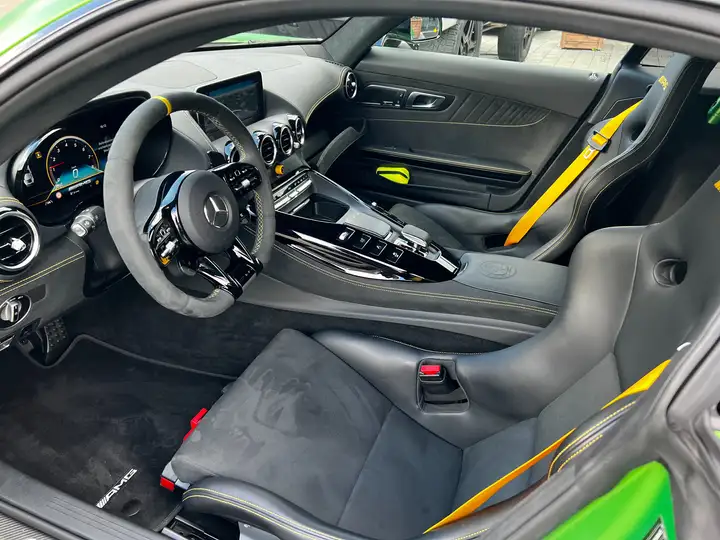 Mercedes Benz AMG GTR - Imagen 7