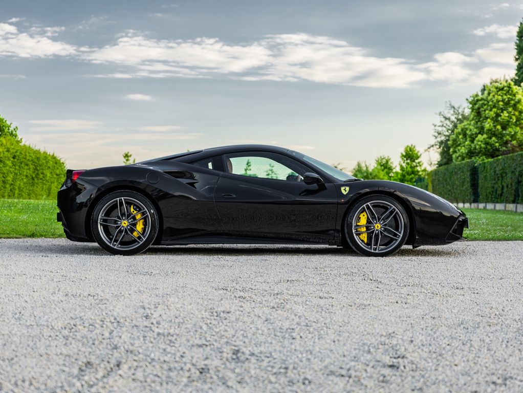 Ferrari 488 GTB - Imagen 2