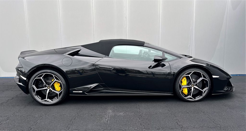 Lamborghini  Huracán Spyder - Imagen 2