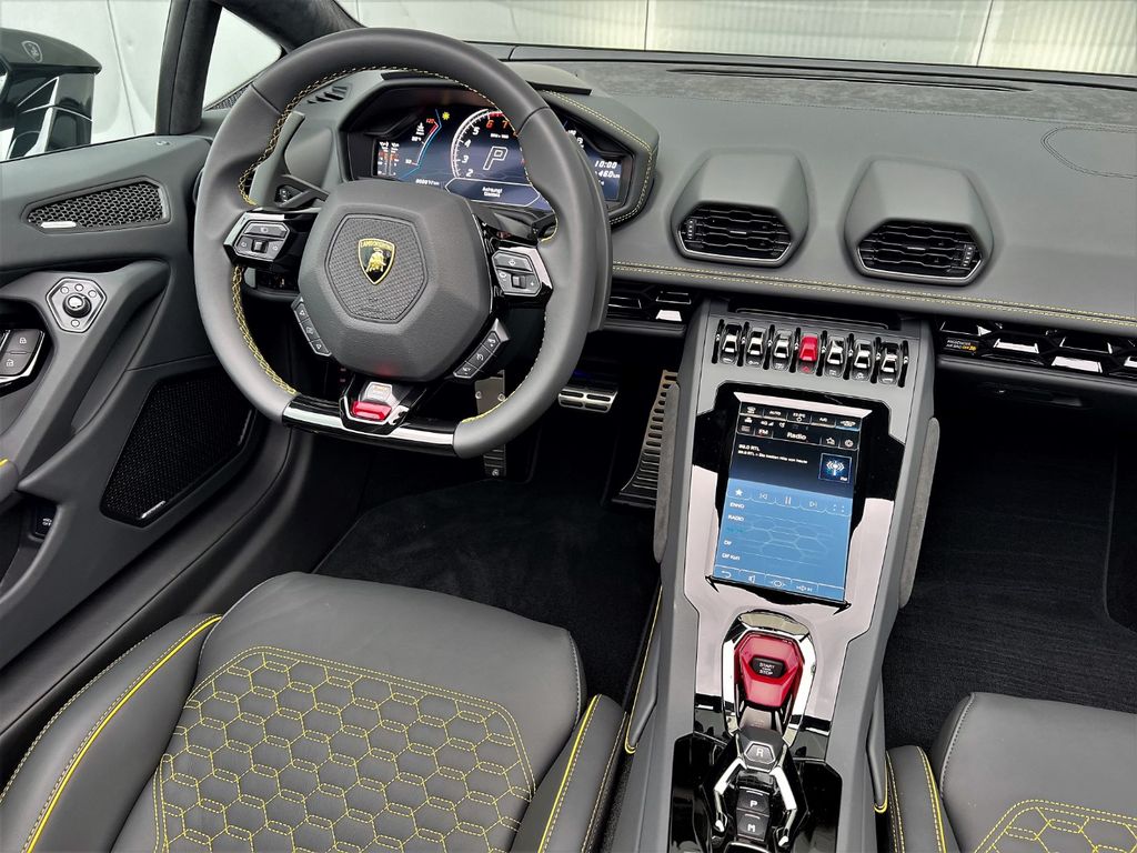 Lamborghini  Huracán Spyder - Imagen 7