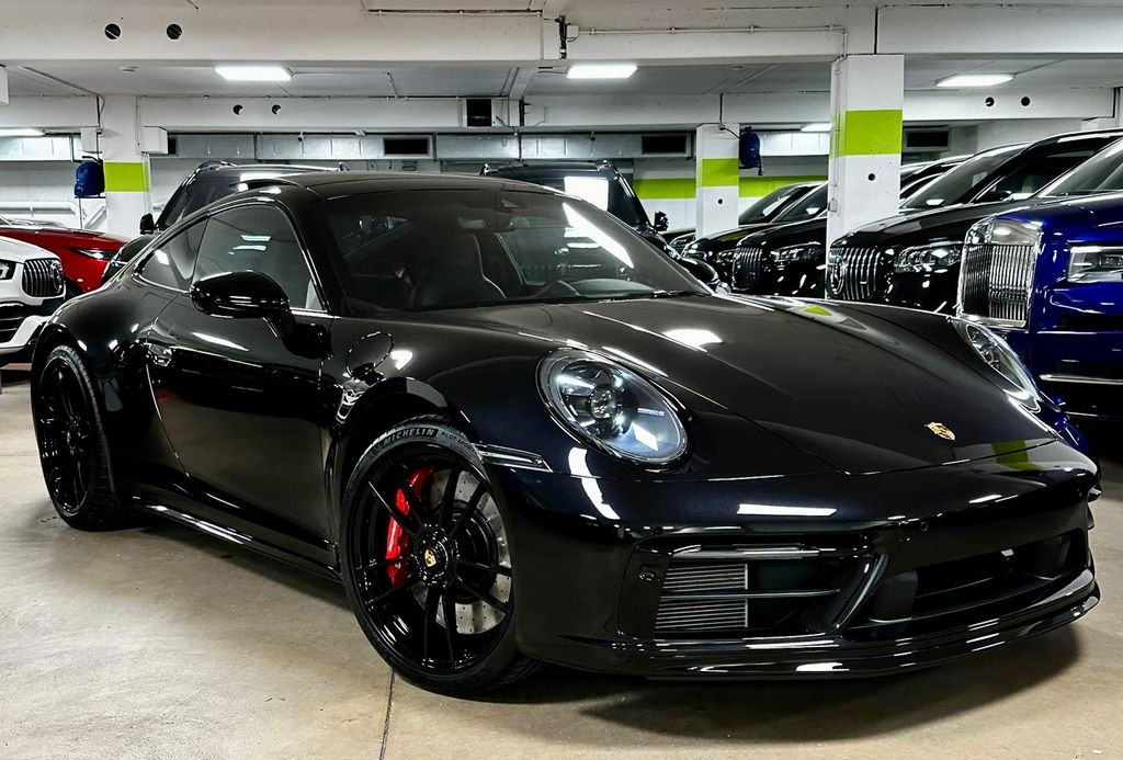 Porsche  911 992 Carrera 4S - Imagen 3