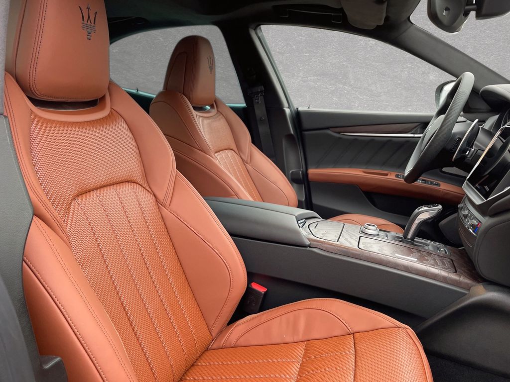 Maserati GHIBLI SQ4 - Imagen 6
