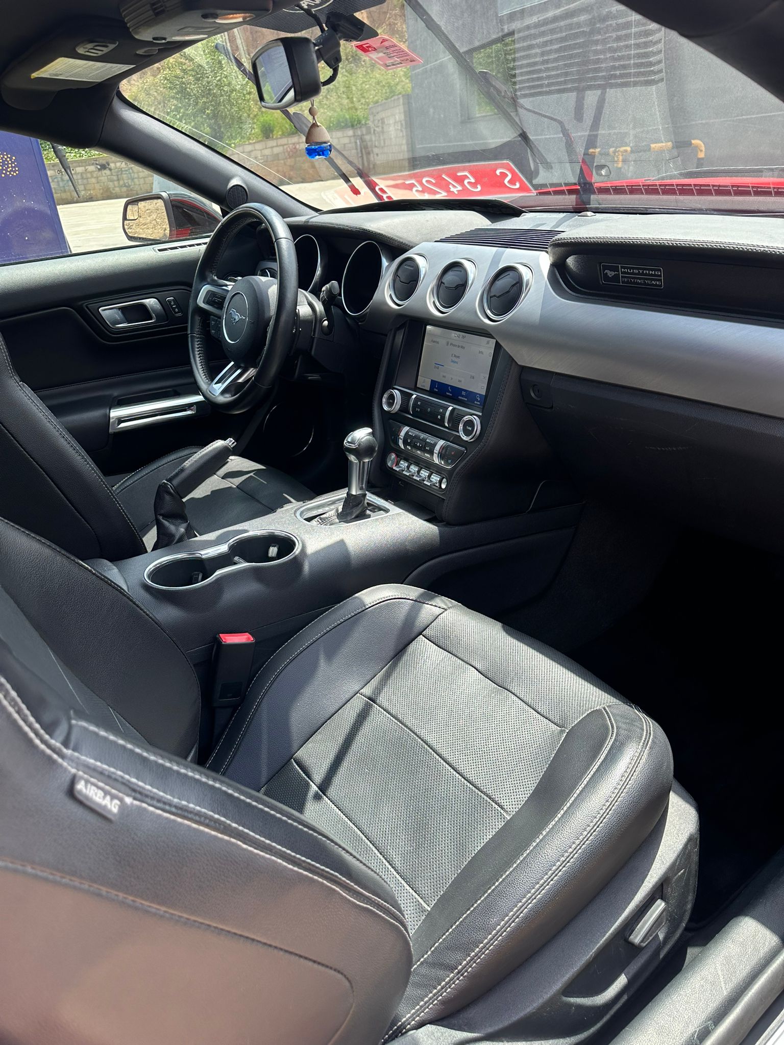 Ford Mustang GT - Imagen 7