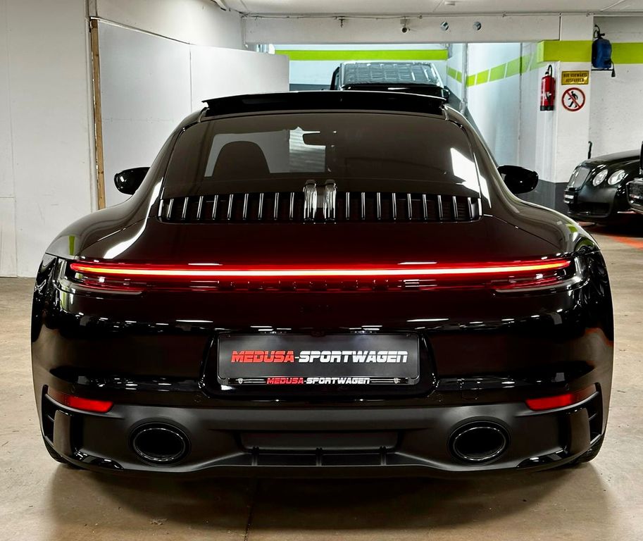 Porsche  911 992 Carrera 4S - Imagen 6