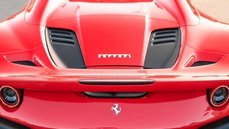 Ferrari F8 Spider - Imagen 3